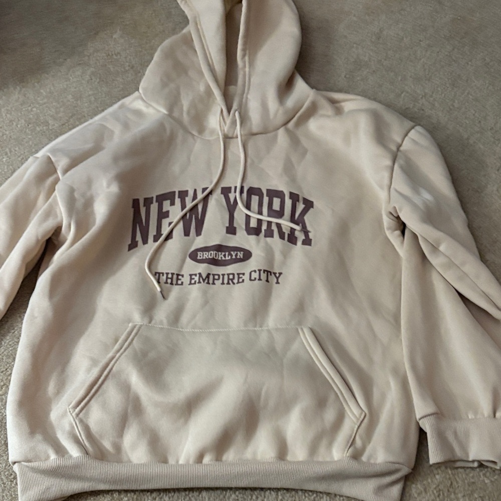 Cream Hoodie with New York Print